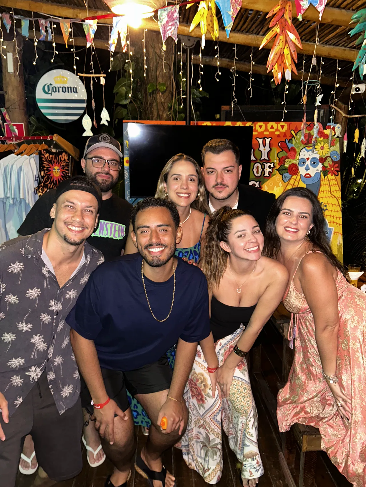 Momento de equipe no Hostel da Vila, Ilhabela